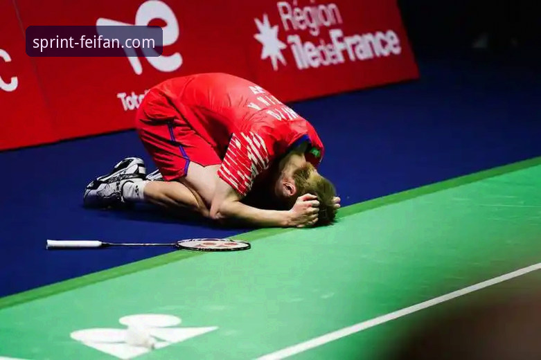 石宇奇亚锦赛夺冠全程回顾：非凡体育平台赛事直播深度解析